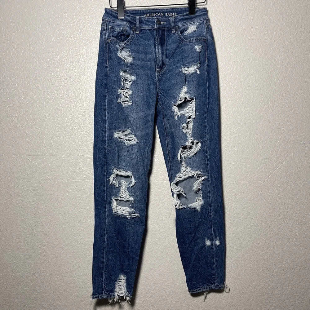 American Eagle Mom Jeans Women Size 0‎ Regular Distressed High Rise - Picture 5 of 6
